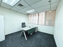 International Plaza (D2), Office #469178811